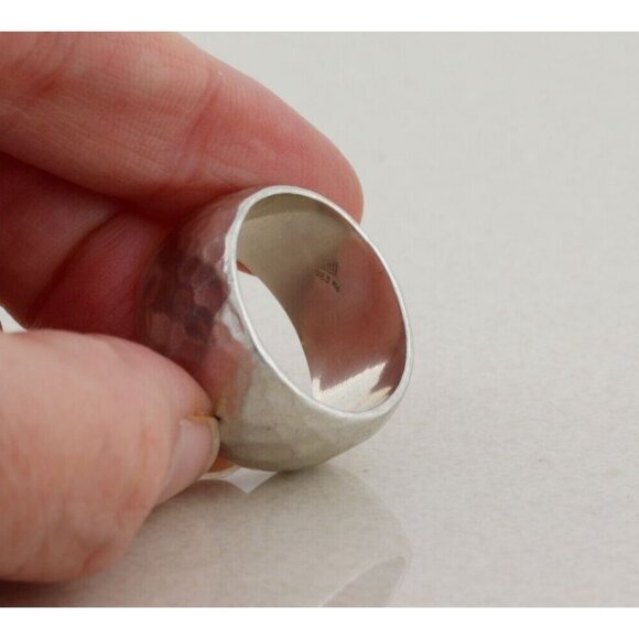 Sterling Silver Hammered Band Ring Thick Cigar Band Silpada Size 6 1/2 - Picture 7 of 8